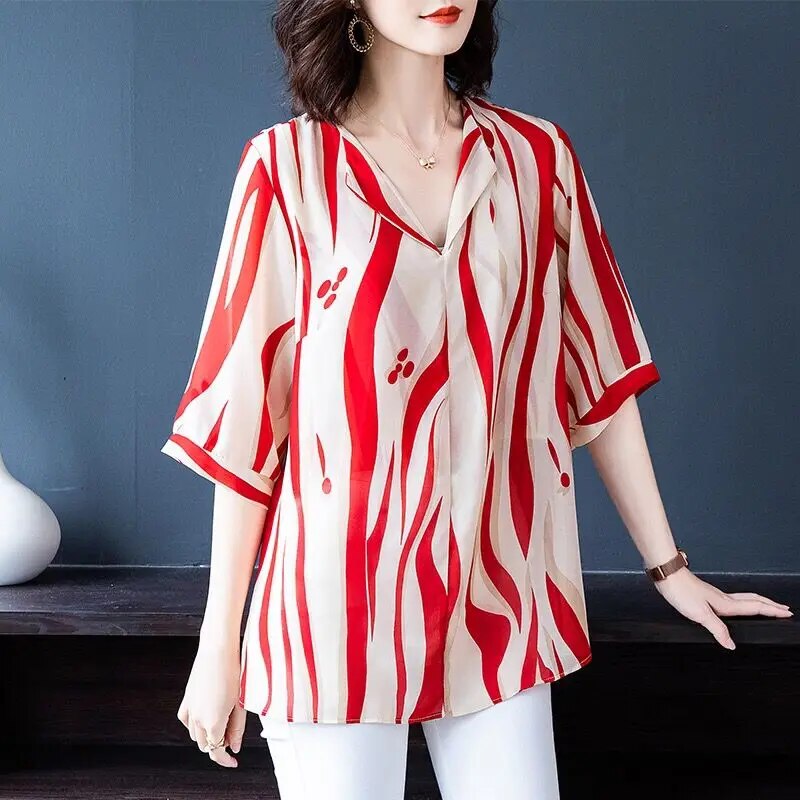 Kaija - V-hals Chiffon Blouse