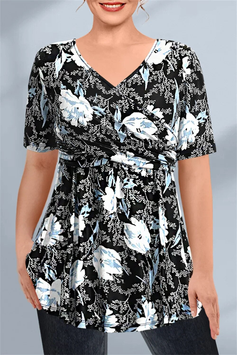 Fusberta - Bloemenprint Gekruiste Geplooide Blouse