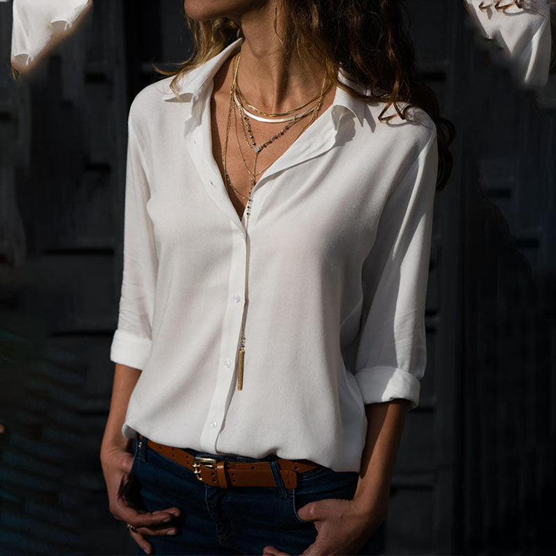 Yssa - Damesblouse met v-hals en witte knoopsluiting